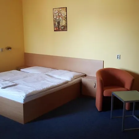 Bed & Breakfast Lehar Panzio Komárno