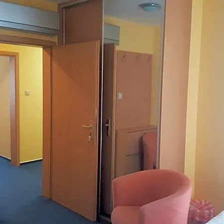 Lehár Panzió Révkomárom